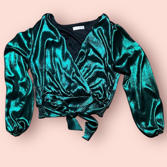 Vibrant 80’s Style Green Wrap Top - Picture 1 of 8